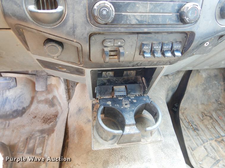 image for item EK9740 2011 Ford F350 Super Duty XL SuperCab pickup truck