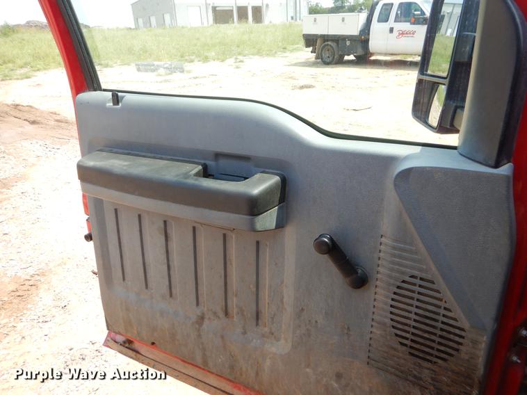 image for item EK9740 2011 Ford F350 Super Duty XL SuperCab pickup truck