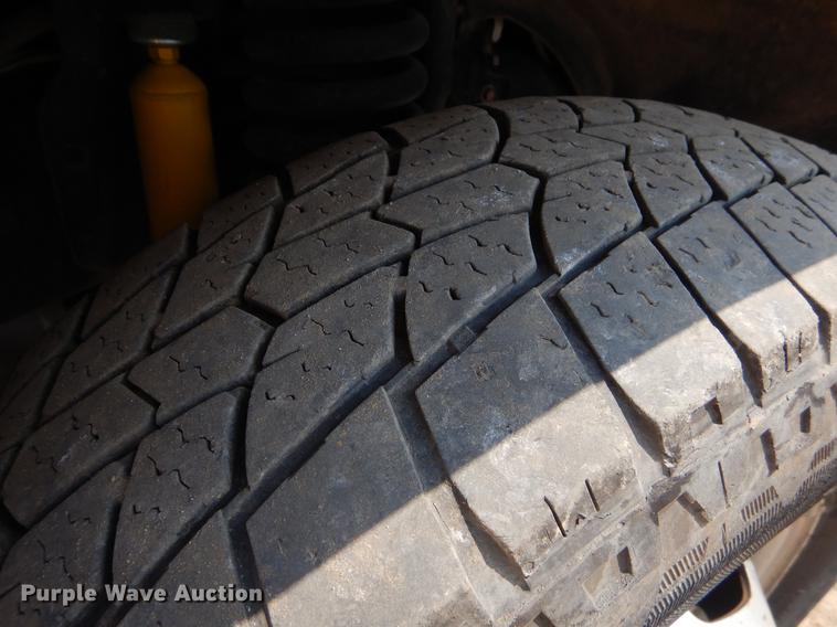 image for item EK9740 2011 Ford F350 Super Duty XL SuperCab pickup truck