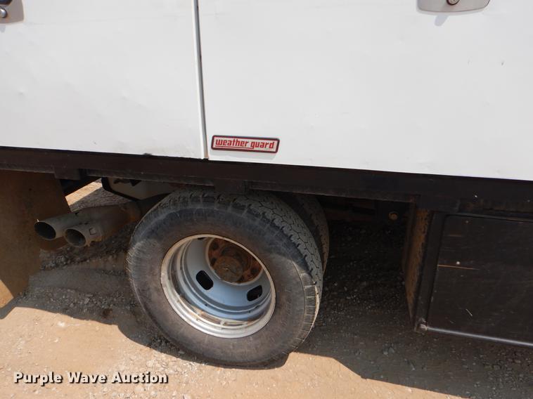 image for item EK9740 2011 Ford F350 Super Duty XL SuperCab pickup truck