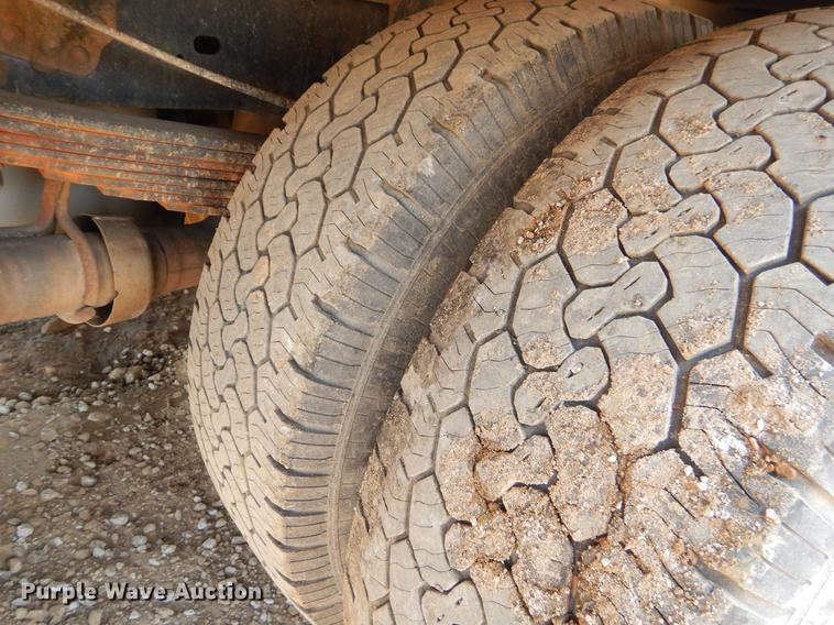 image for item EK9740 2011 Ford F350 Super Duty XL SuperCab pickup truck