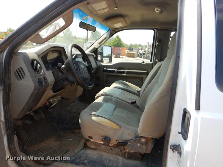 image for item EK9741 2008 Ford F350 Super Duty SuperCab pickup truck