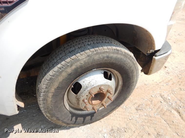 image for item EK9741 2008 Ford F350 Super Duty SuperCab pickup truck