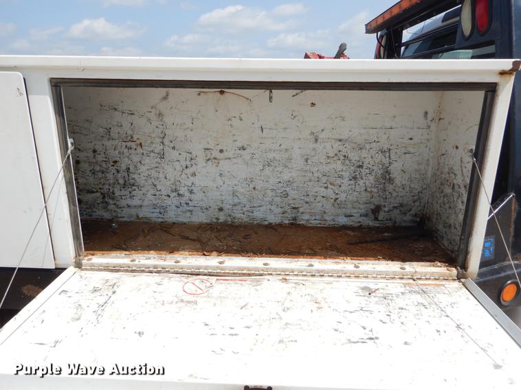 image for item EK9741 2008 Ford F350 Super Duty SuperCab pickup truck