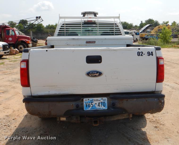 image for item EK9742 2006 Ford F250 Super Duty SuperCab pickup truck