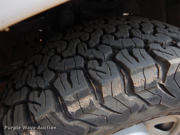 image for item EK9742 2006 Ford F250 Super Duty SuperCab pickup truck