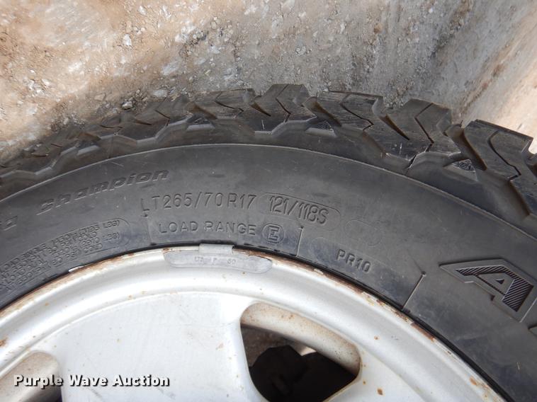 image for item EK9742 2006 Ford F250 Super Duty SuperCab pickup truck