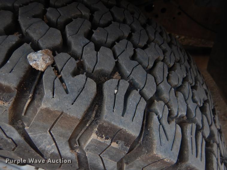 image for item EK9742 2006 Ford F250 Super Duty SuperCab pickup truck