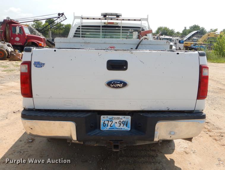 image for item EK9743 2010 Ford F250 Super Duty SuperCab pickup truck