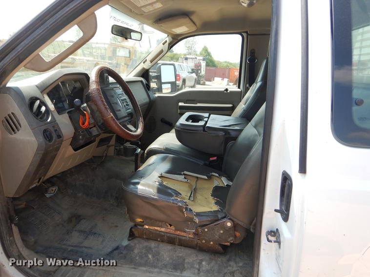 image for item EK9743 2010 Ford F250 Super Duty SuperCab pickup truck