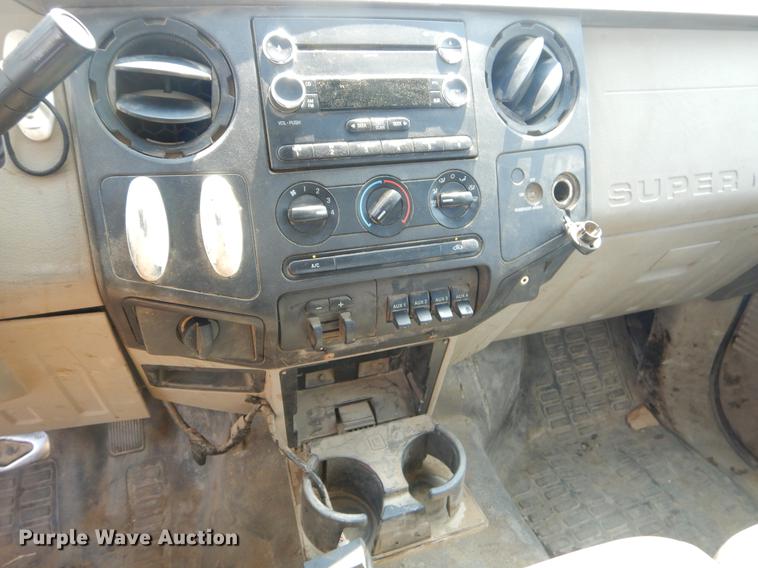 image for item EK9743 2010 Ford F250 Super Duty SuperCab pickup truck