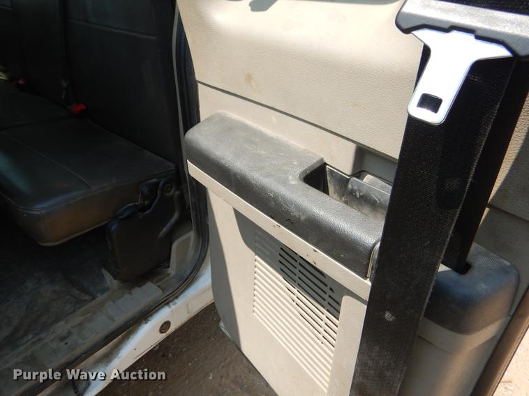 image for item EK9743 2010 Ford F250 Super Duty SuperCab pickup truck