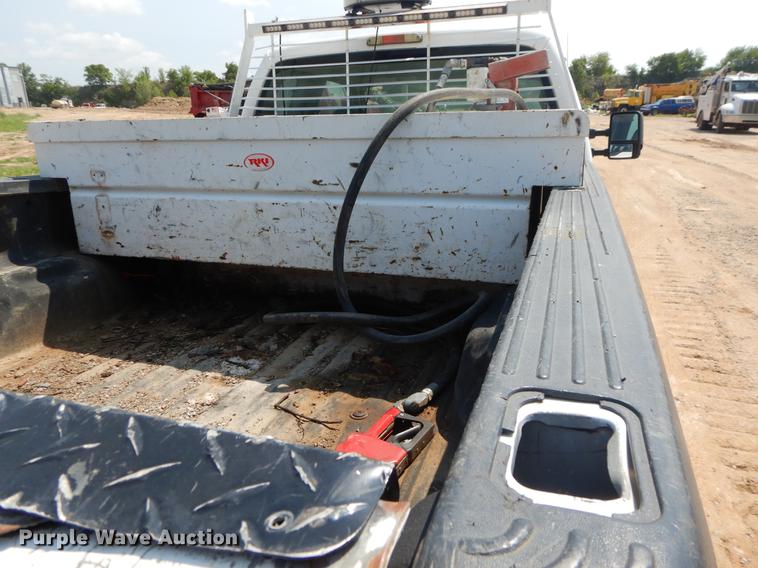 image for item EK9743 2010 Ford F250 Super Duty SuperCab pickup truck