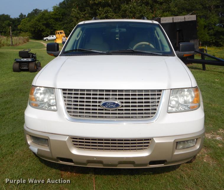 image for item EO9503 2005 Ford Expedition SUV