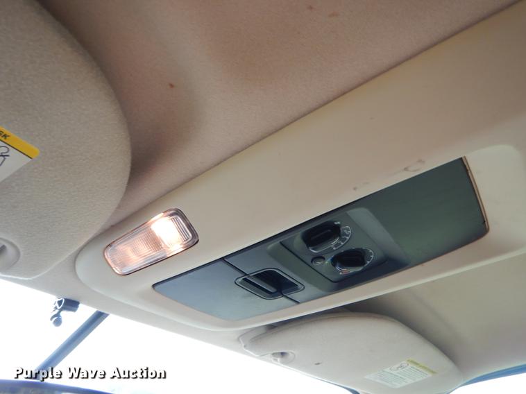 image for item EO9503 2005 Ford Expedition SUV