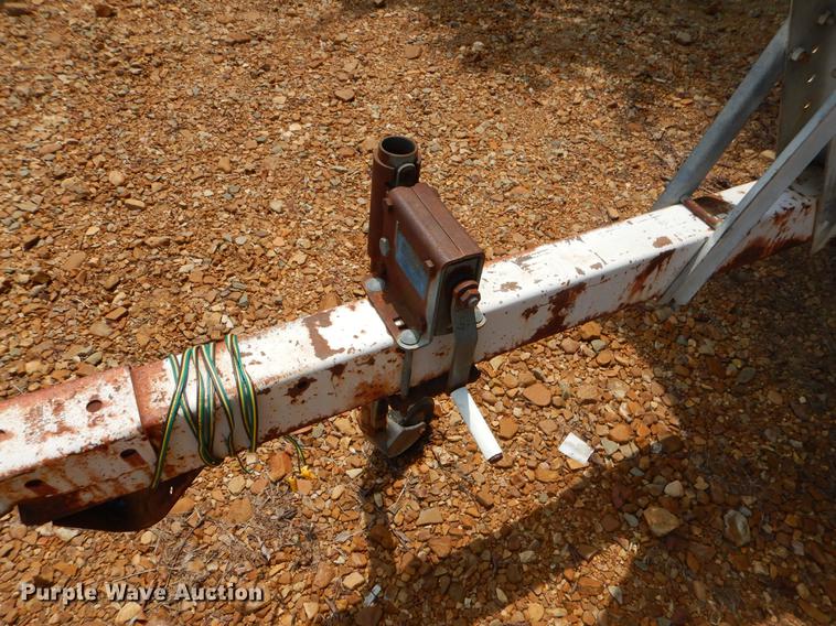 image for item EO9504 1974 Chrysler boat