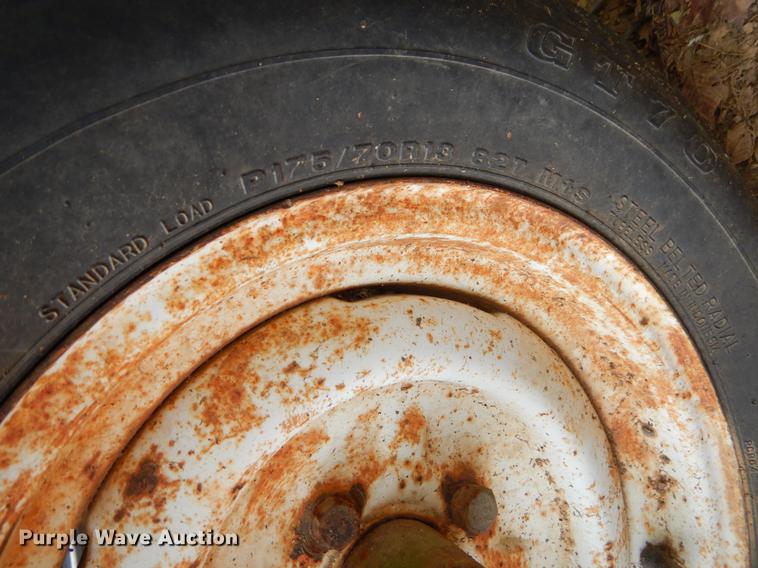 image for item EO9504 1974 Chrysler boat