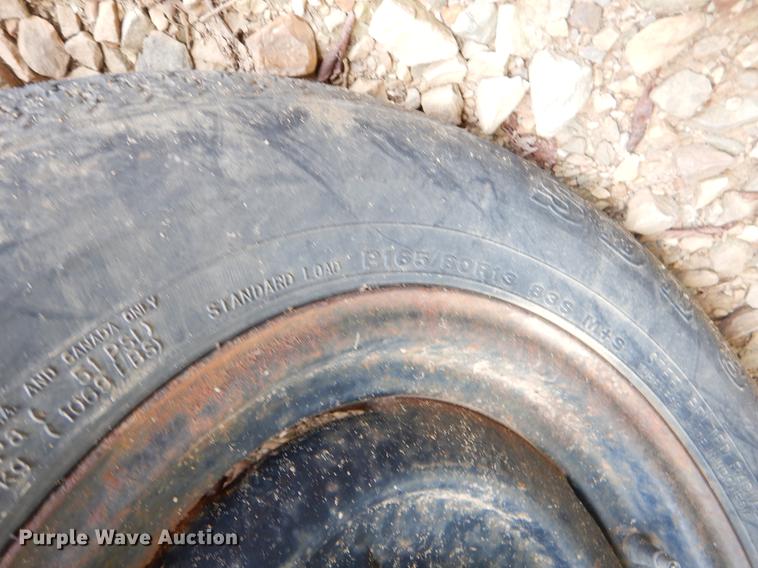 image for item EO9504 1974 Chrysler boat