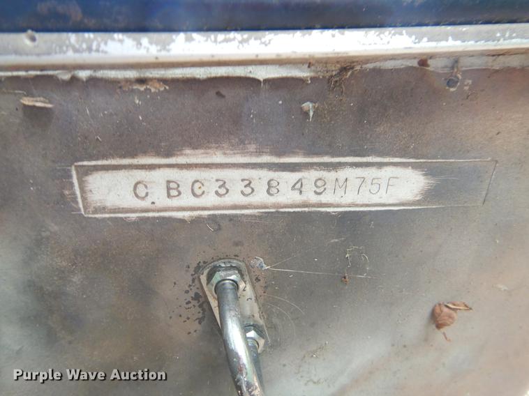 image for item EO9504 1974 Chrysler boat