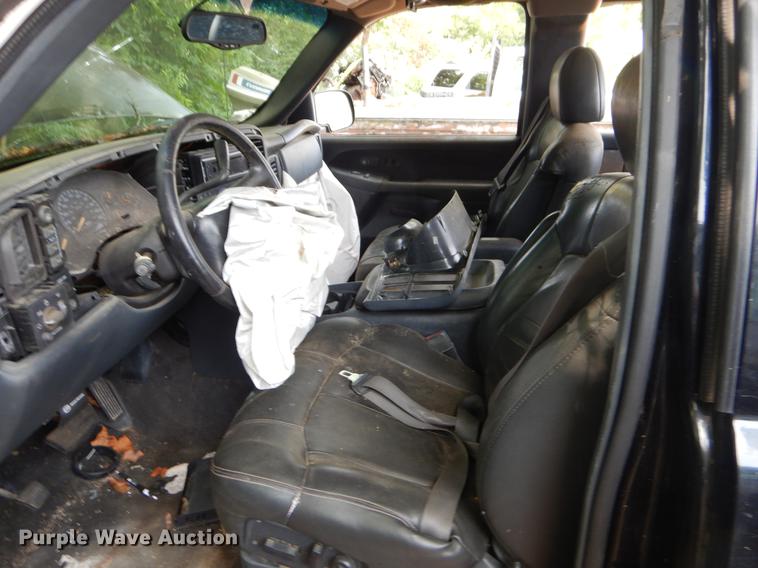 image for item EO9505 1999 Chevrolet Silverado 1500 Ext. Cab pickup truck