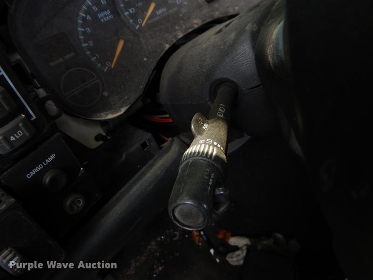 image for item EO9505 1999 Chevrolet Silverado 1500 Ext. Cab pickup truck