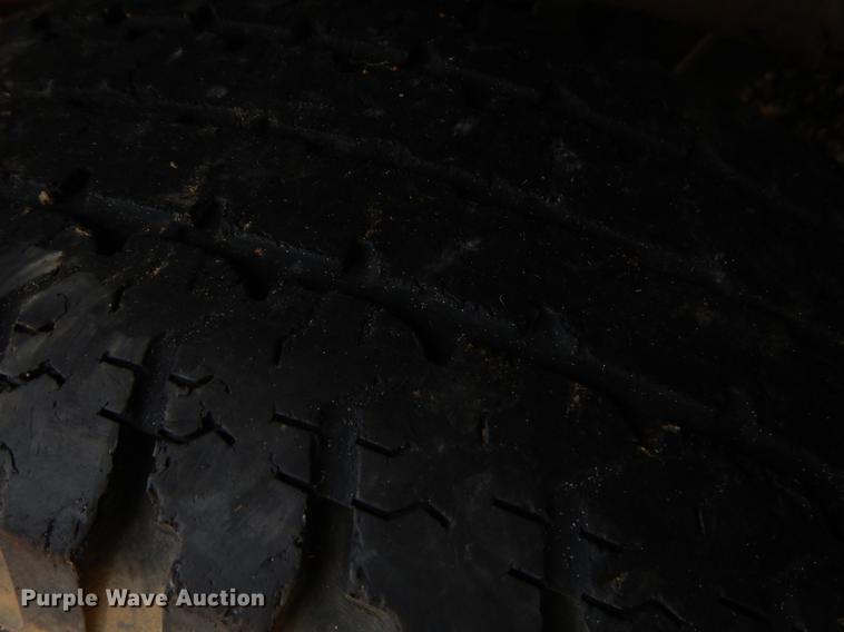 image for item EO9505 1999 Chevrolet Silverado 1500 Ext. Cab pickup truck