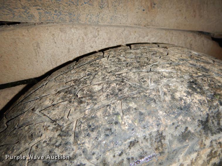 image for item EO9506 2003 Chevrolet S10 LS Crew Cab pickup truck