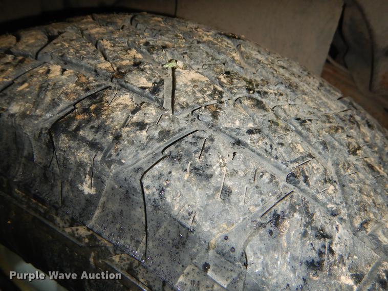 image for item EO9506 2003 Chevrolet S10 LS Crew Cab pickup truck