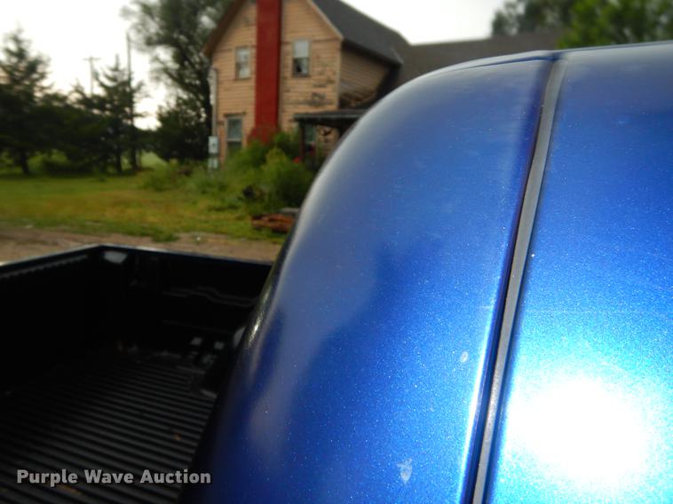 image for item EO9506 2003 Chevrolet S10 LS Crew Cab pickup truck