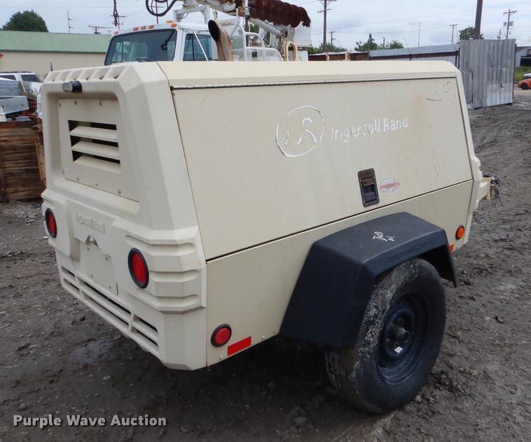 image for item EO9551 2008 Ingersoll Rand P185WJD air compressor