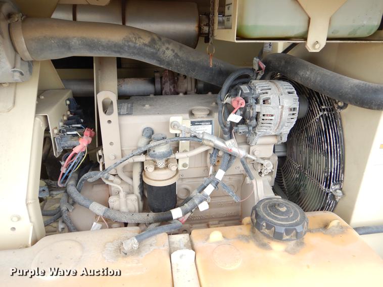 image for item EO9551 2008 Ingersoll Rand P185WJD air compressor