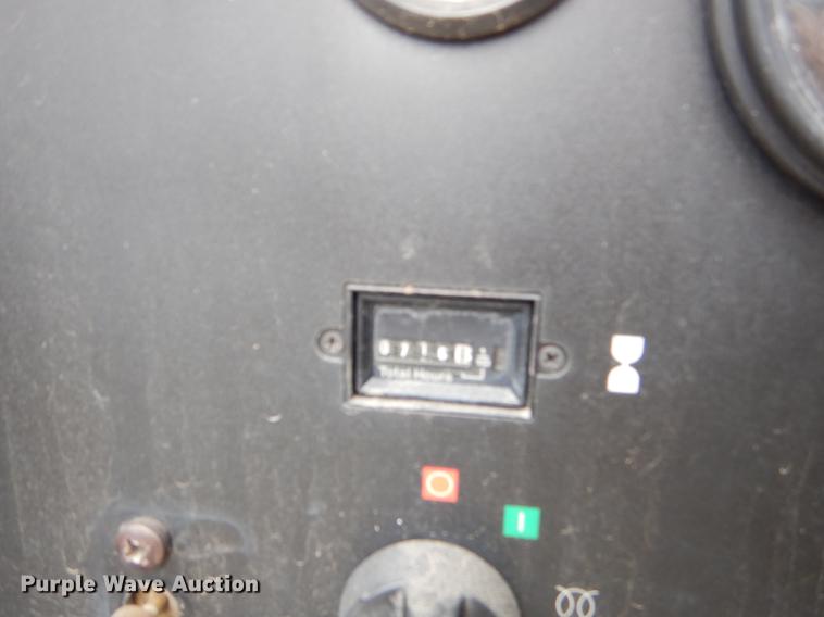 image for item EO9551 2008 Ingersoll Rand P185WJD air compressor