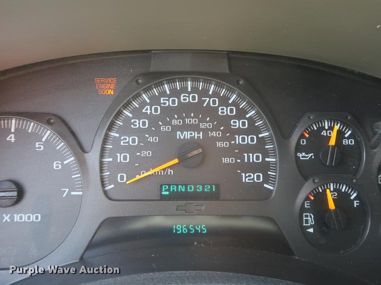 image for item EP9353 2004 Chevrolet TrailBlazer SUV