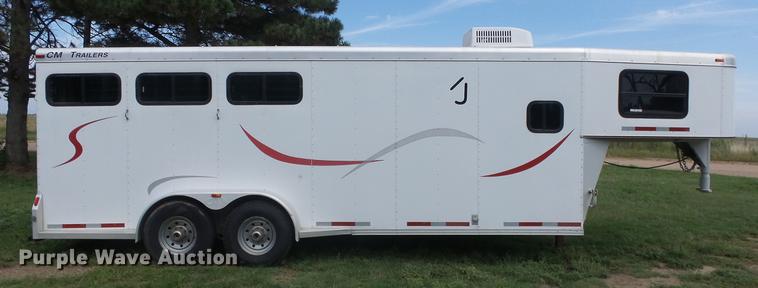 image for item ER9700 2005 CM Legacy livestock trailer