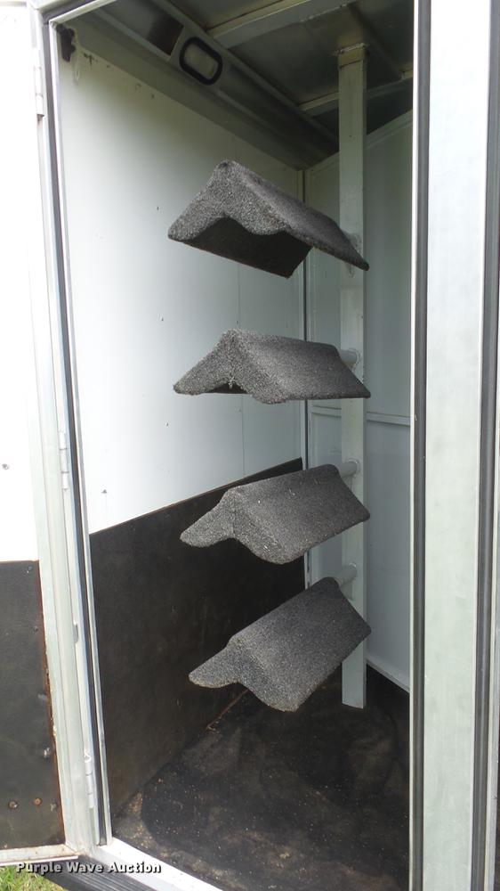 image for item ER9700 2005 CM Legacy livestock trailer