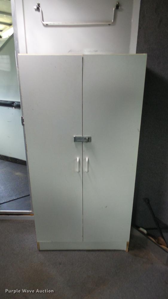 image for item ER9700 2005 CM Legacy livestock trailer