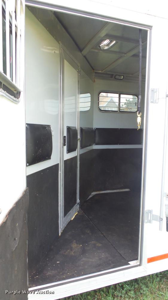 image for item ER9700 2005 CM Legacy livestock trailer
