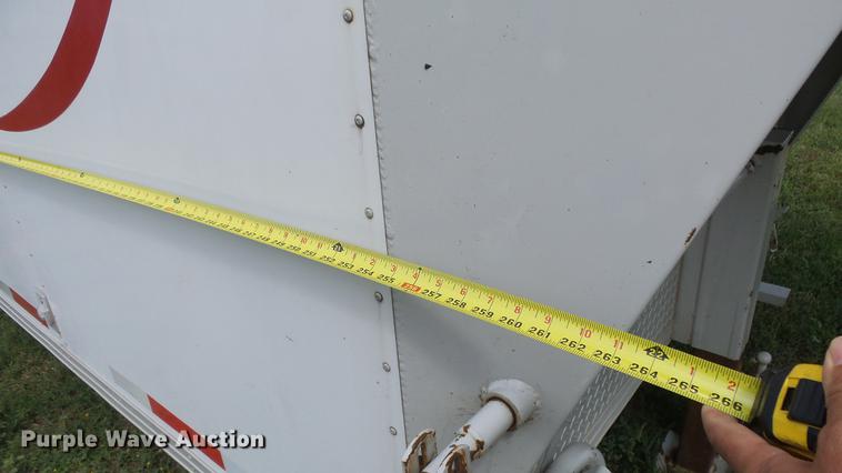 image for item ER9700 2005 CM Legacy livestock trailer