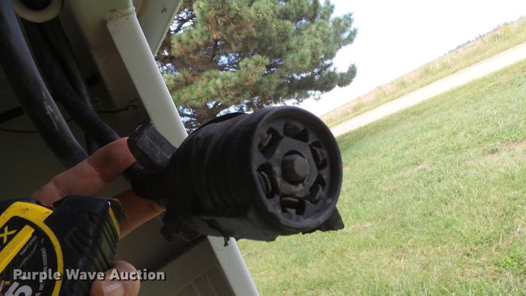 image for item ER9700 2005 CM Legacy livestock trailer