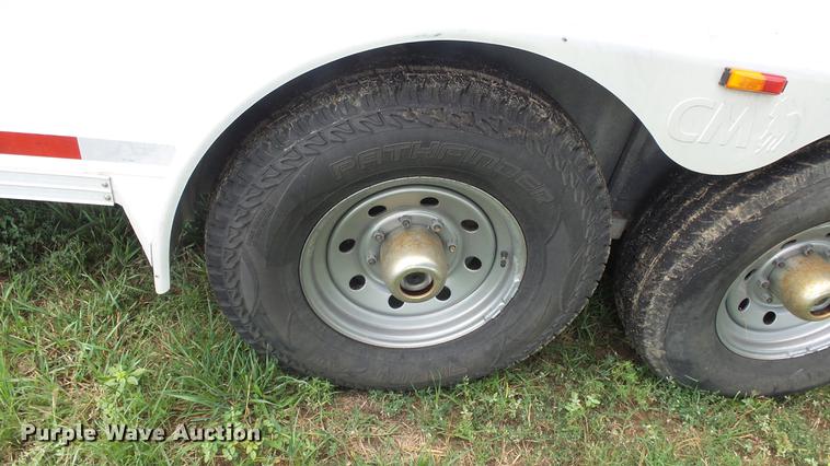 image for item ER9700 2005 CM Legacy livestock trailer