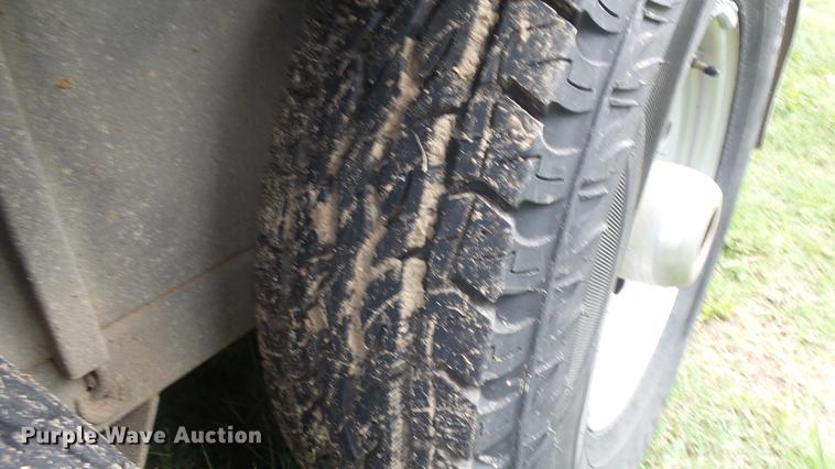 image for item ER9700 2005 CM Legacy livestock trailer