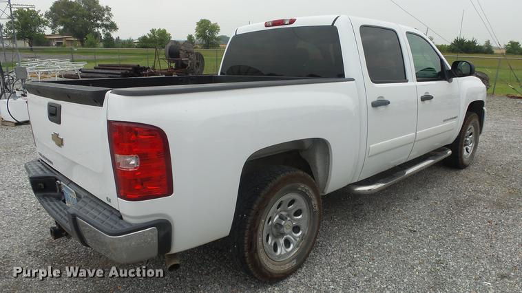 image for item ES9266 2007 Chevrolet Silverado 1500 Crew Cab pickup truck