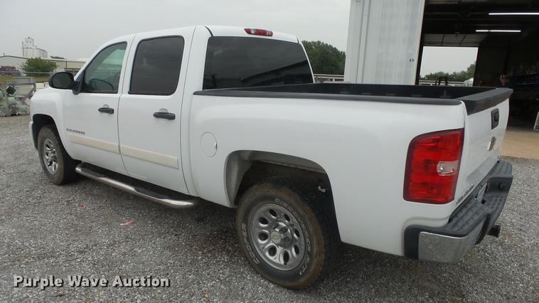 image for item ES9266 2007 Chevrolet Silverado 1500 Crew Cab pickup truck