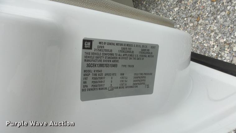 image for item ES9266 2007 Chevrolet Silverado 1500 Crew Cab pickup truck