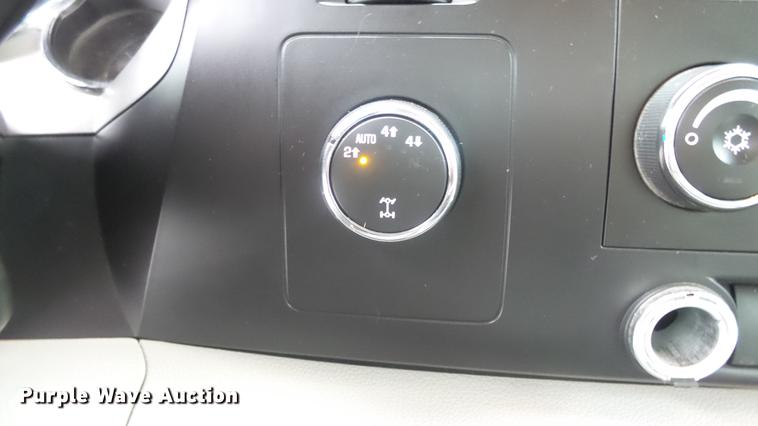 image for item ES9266 2007 Chevrolet Silverado 1500 Crew Cab pickup truck