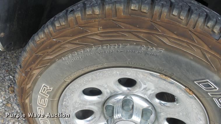 image for item ES9266 2007 Chevrolet Silverado 1500 Crew Cab pickup truck