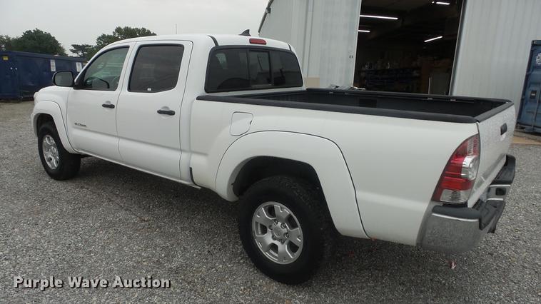 image for item ES9267 2012 Toyota Tacoma Double Cab pickup truck