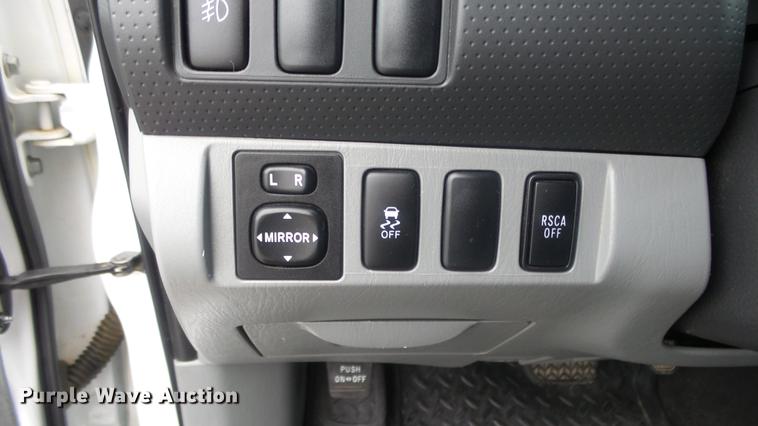 image for item ES9267 2012 Toyota Tacoma Double Cab pickup truck