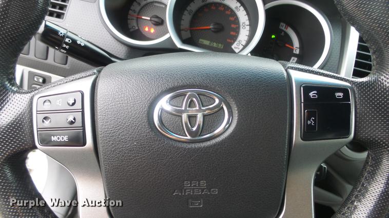 image for item ES9267 2012 Toyota Tacoma Double Cab pickup truck