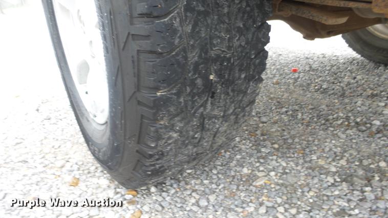 image for item ES9267 2012 Toyota Tacoma Double Cab pickup truck